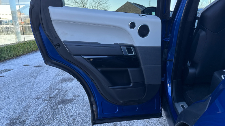 Land Rover Range Rover Sport 5.0 P575 S/C SVR 5dr Auto Petrol Estate